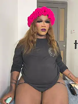 ladyboyxxl online show from July 16, 2026, 11:02 pm