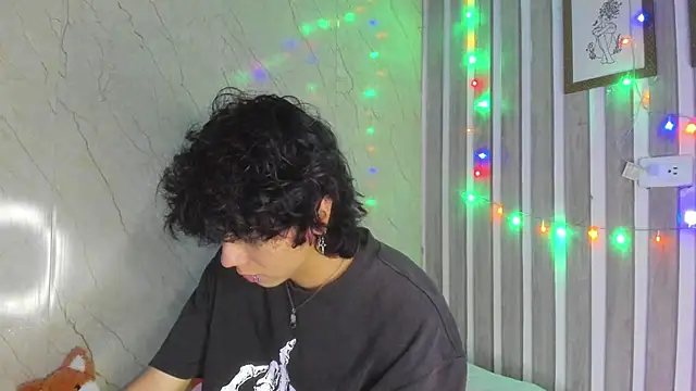 Snapshot of sckrapper chatting on July 1, 2026, 12:38 pm sckrapper online show from July 1, 2026, 12:38 pm
