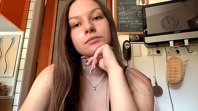 Snapshot of ShaylaChong chatting on July 10, 2026, 8:58 am ShaylaChong online show from July 10, 2026, 8:58 am