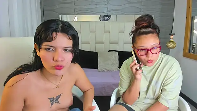 Snapshot of Lia__Kalifa chatting on June 13, 2026, 6:44 am Lia Kalifa online show from June 13, 2026, 6:44 am