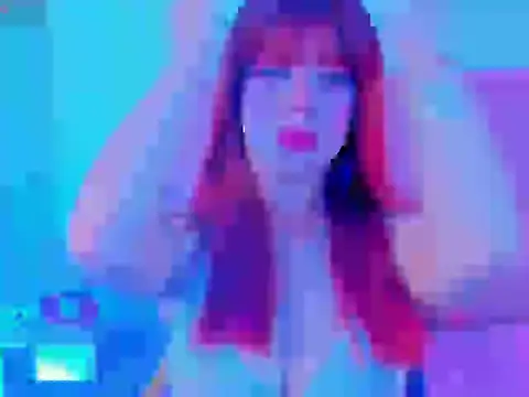 Snapshot of Sweet_wolff_ chatting on May 18, 2026, 12:32 pm Sweet wolff online show from May 18, 2026, 12:32 pm