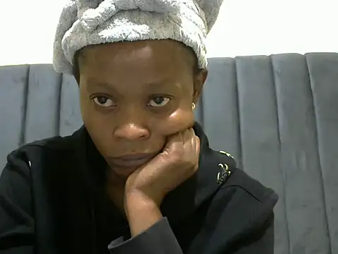 Snapshot of Peggycarter02 chatting on May 22, 2026, 3:48 am Peggycarter02 online show from May 22, 2026, 3:48 am