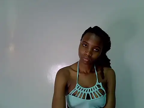 Snapshot of lee_shaz chatting on June 10, 2026, 1:56 pm lee shaz online show from June 10, 2026, 1:56 pm