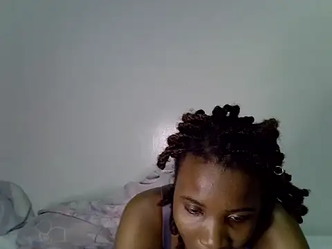 Snapshot of lee_shaz chatting on June 6, 2026, 7:41 pm lee shaz online show from June 6, 2026, 7:41 pm