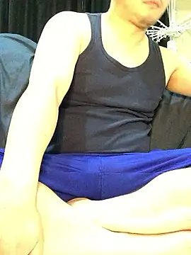 Snapshot of yu_ji-_-_ chatting on June 19, 2026, 4:40 am yu ji- - online show from June 19, 2026, 4:40 am