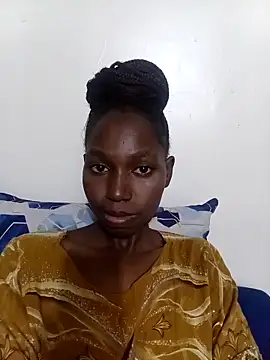 Snapshot of prettymaxy chatting on May 16, 2026, 7:40 am prettymaxy online show from May 16, 2026, 7:40 am