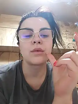 xmarshax online show from December 4, 2025, 4:11 am