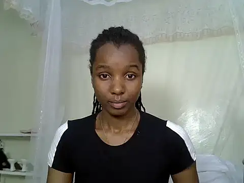 Snapshot of Sexy_vylsa chatting on June 13, 2026, 6:50 pm Sexy vylsa online show from June 13, 2026, 6:50 pm