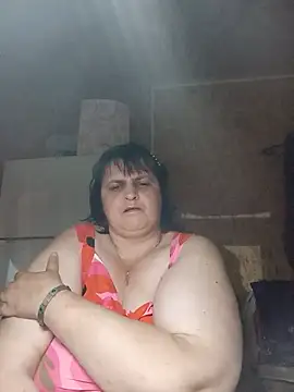 Snapshot of LisichkaOksana chatting on June 11, 2026, 7:44 pm LisichkaOksana online show from June 11, 2026, 7:44 pm