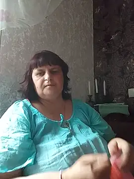 Snapshot of LisichkaOksana chatting on June 7, 2026, 11:37 am LisichkaOksana online show from June 7, 2026, 11:37 am