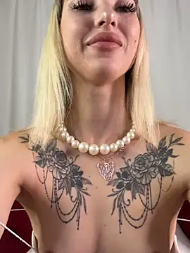 Snapshot of TeaseBabeXXX chatting on June 19, 2026, 10:47 pm TeaseBabeXXX online show from June 19, 2026, 10:47 pm