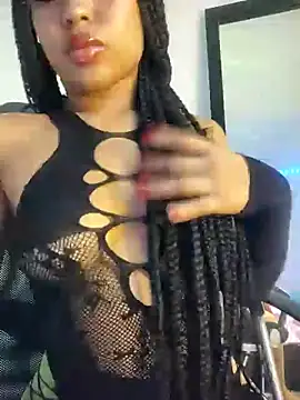Snapshot of Steff_XXXX chatting on May 26, 2026, 8:51 pm Steff XXXX online show from May 26, 2026, 8:51 pm