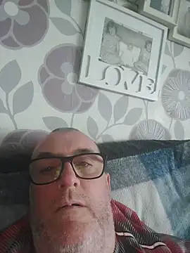 Snapshot of bigdickpeter78 chatting on May 30, 2026, 7:08 pm bigdickpeter78 online show from May 30, 2026, 7:08 pm
