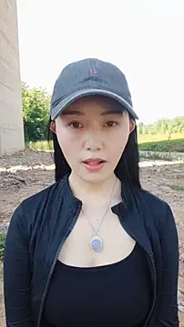lylxili online show from June 10, 2026, 6:47 am