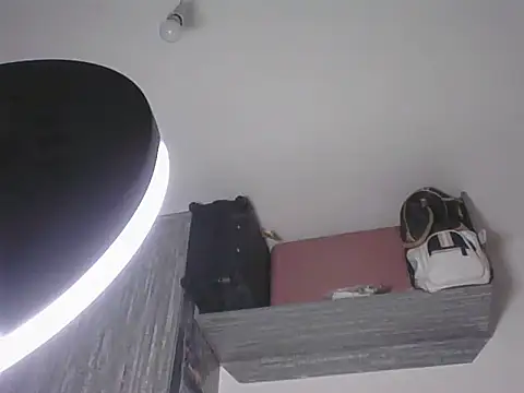 Snapshot of Tempting_Ebony chatting on June 11, 2026, 2:53 am Tempting Ebony online show from June 11, 2026, 2:53 am