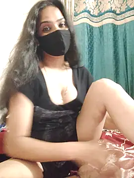 Amrita Thakur01 online show from July 8, 2026, 7:14 pm