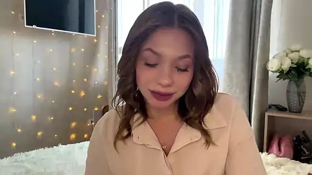 Snapshot of Lia_be_mine chatting on July 3, 2026, 7:59 am Lia be mine online show from July 3, 2026, 7:59 am