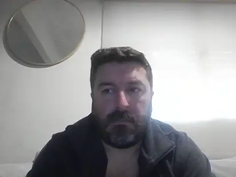 Snapshot of Martoruy chatting on July 10, 2026, 6:08 pm Martoruy online show from July 10, 2026, 6:08 pm