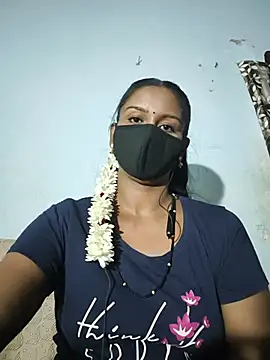 Snapshot of madhushree143 chatting on June 25, 2026, 4:43 am madhushree143 online show from June 25, 2026, 4:43 am