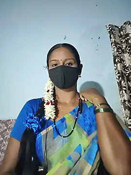 Snapshot of madhushree143 chatting on July 8, 2026, 4:57 am madhushree143 online show from July 8, 2026, 4:57 am