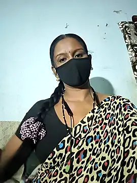 Snapshot of madhushree143 chatting on June 29, 2026, 5:25 am madhushree143 online show from June 29, 2026, 5:25 am