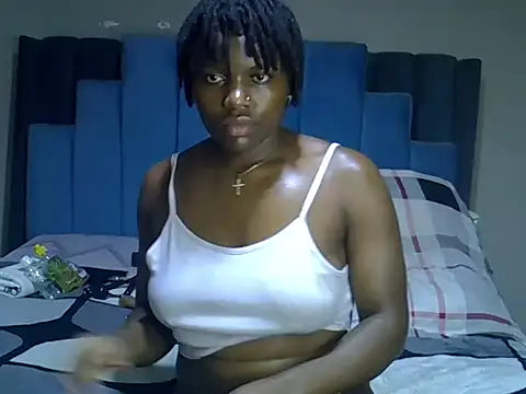 Snapshot of melanin_moon chatting on June 18, 2026, 11:15 am melanin moon online show from June 18, 2026, 11:15 am