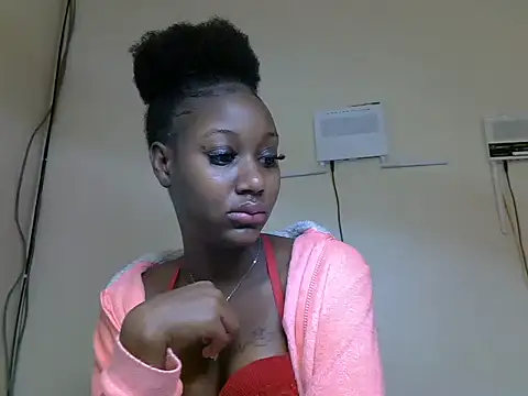 Snapshot of Pretty_kitty48 chatting on June 27, 2026, 12:55 pm Pretty kitty48 online show from June 27, 2026, 12:55 pm