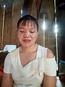Snapshot of lya_sexyy chatting on June 6, 2026, 10:42 am lya sexyy online show from June 6, 2026, 10:42 am