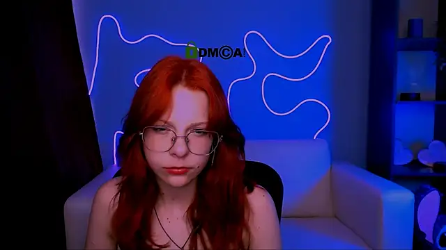 Snapshot of kriss_babyyy chatting on June 15, 2026, 9:09 am kriss babyyy online show from June 15, 2026, 9:09 am