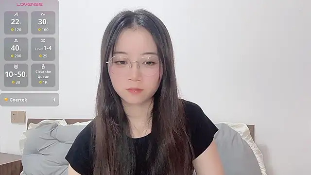 Snapshot of 77-Vicky chatting on June 5, 2026, 9:26 am 77-Vicky online show from June 5, 2026, 9:26 am