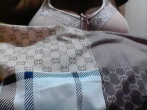 Snapshot of Pretty_sandrah chatting on June 9, 2026, 7:15 pm Pretty sandrah online show from June 9, 2026, 7:15 pm