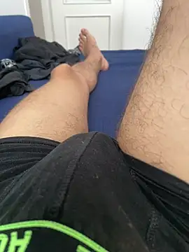 Snapshot of ziko_78r chatting on August 1, 2026, 3:21 pm ziko 78r online show from August 1, 2026, 3:21 pm