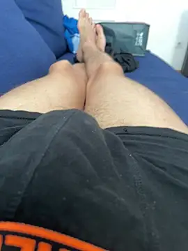 Snapshot of ziko_78r chatting on August 4, 2026, 3:38 pm ziko 78r online show from August 4, 2026, 3:38 pm