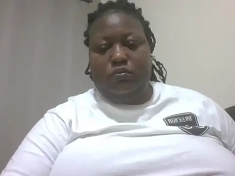 Snapshot of fat_ebonyqueen chatting on June 8, 2026, 7:58 pm fat ebonyqueen online show from June 8, 2026, 7:58 pm