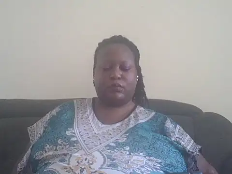 Snapshot of fat_ebonyqueen chatting on June 19, 2026, 12:00 pm fat ebonyqueen online show from June 19, 2026, 12:00 pm