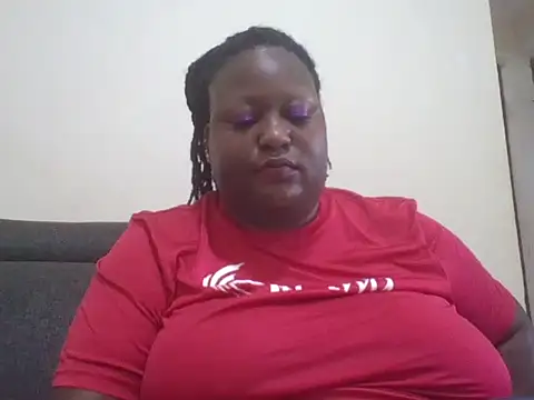 Snapshot of fat_ebonyqueen chatting on June 13, 2026, 7:06 am fat ebonyqueen online show from June 13, 2026, 7:06 am