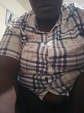 Snapshot of prettybabe02 chatting on August 3, 2026, 5:26 am prettybabe02 online show from August 3, 2026, 5:26 am