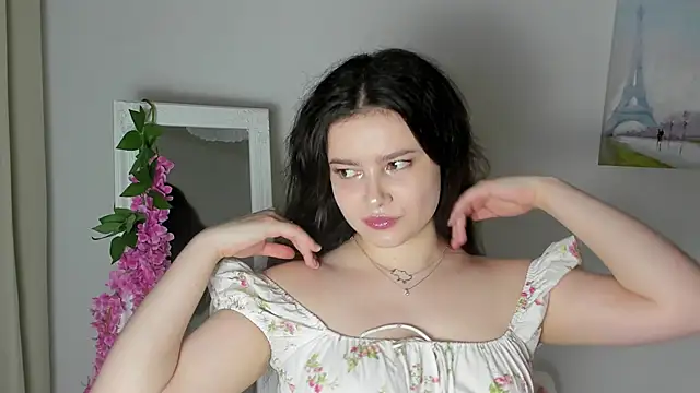 Snapshot of rizz_caprice_ chatting on May 19, 2026, 6:48 pm rizz caprice online show from May 19, 2026, 6:48 pm