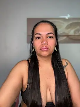 NoahJade online show from July 10, 2026, 9:53 am