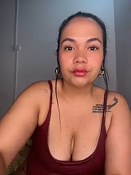 NoahJade online show from July 25, 2026, 9:28 am