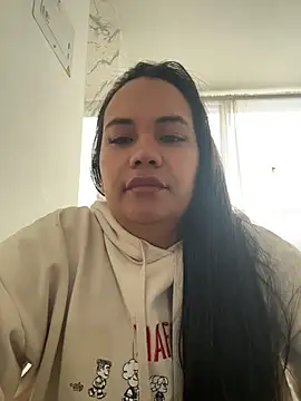 NoahJade online show from July 8, 2026, 9:48 pm