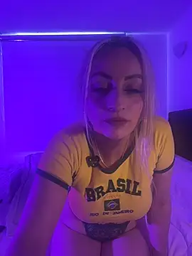 Snapshot of bulma- chatting on May 19, 2026, 8:05 pm bulma- online show from May 19, 2026, 8:05 pm
