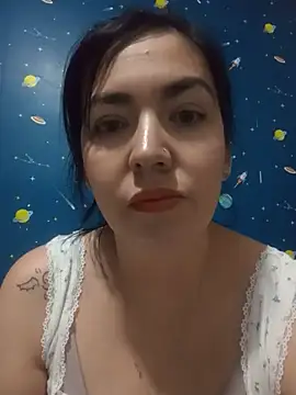Snapshot of dhanya_moon chatting on May 20, 2026, 2:52 am dhanya moon online show from May 20, 2026, 2:52 am