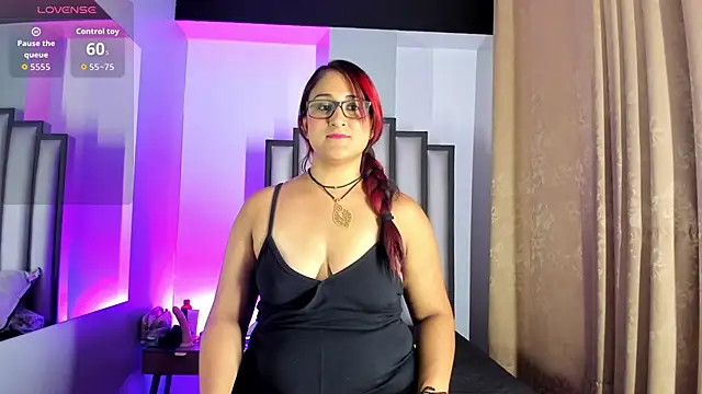 Snapshot of nahala_23 chatting on May 30, 2026, 3:50 pm nahala 23 online show from May 30, 2026, 3:50 pm