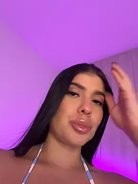 Snapshot of Danilopez3 chatting on June 27, 2026, 1:11 am Danilopez3 online show from June 27, 2026, 1:11 am