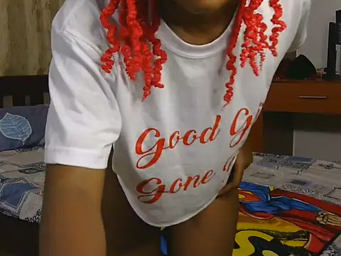 Snapshot of -HotMess chatting on June 8, 2026, 3:23 pm -HotMess online show from June 8, 2026, 3:23 pm