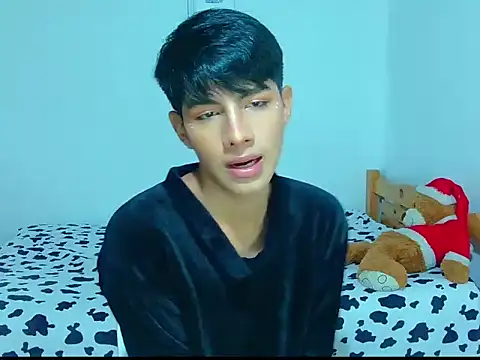 Snapshot of phuwin_bj chatting on June 14, 2026, 5:41 am phuwin bj online show from June 14, 2026, 5:41 am