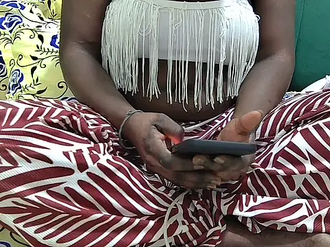Snapshot of DripDiva chatting on June 9, 2026, 5:41 am DripDiva online show from June 9, 2026, 5:41 am
