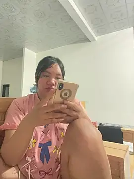 Snapshot of Suki-love chatting on June 27, 2026, 12:22 pm Suki-love online show from June 27, 2026, 12:22 pm