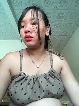 Snapshot of Suki-love chatting on June 14, 2026, 2:46 am Suki-love online show from June 14, 2026, 2:46 am